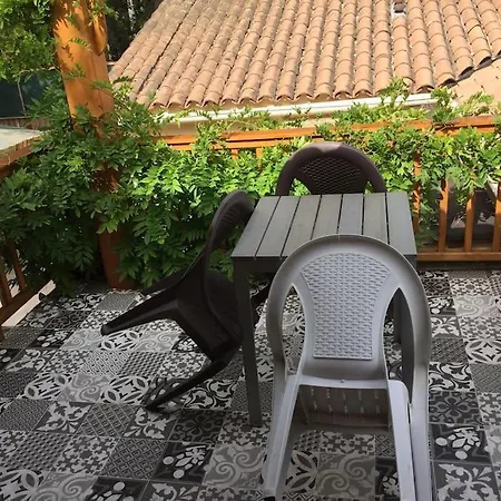 Casacoquelicot Un Jardin Sud-americain En Provence Casa de Férias