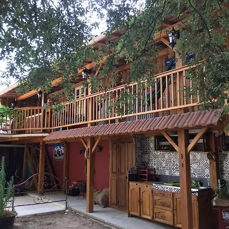 Holiday home Casacoquelicot Un Jardin Sud-americain En Provence